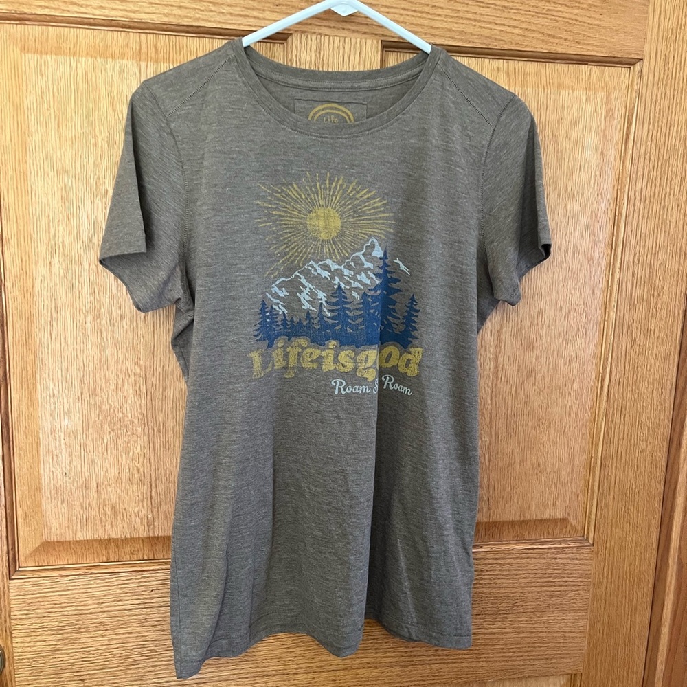 Life is good (Roam sweet Roam ) tee shirt